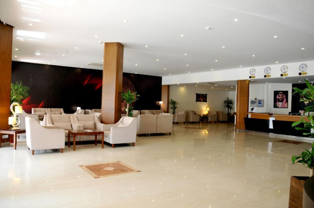 ריאד Hotel Di-Palace מראה חיצוני תמונה
