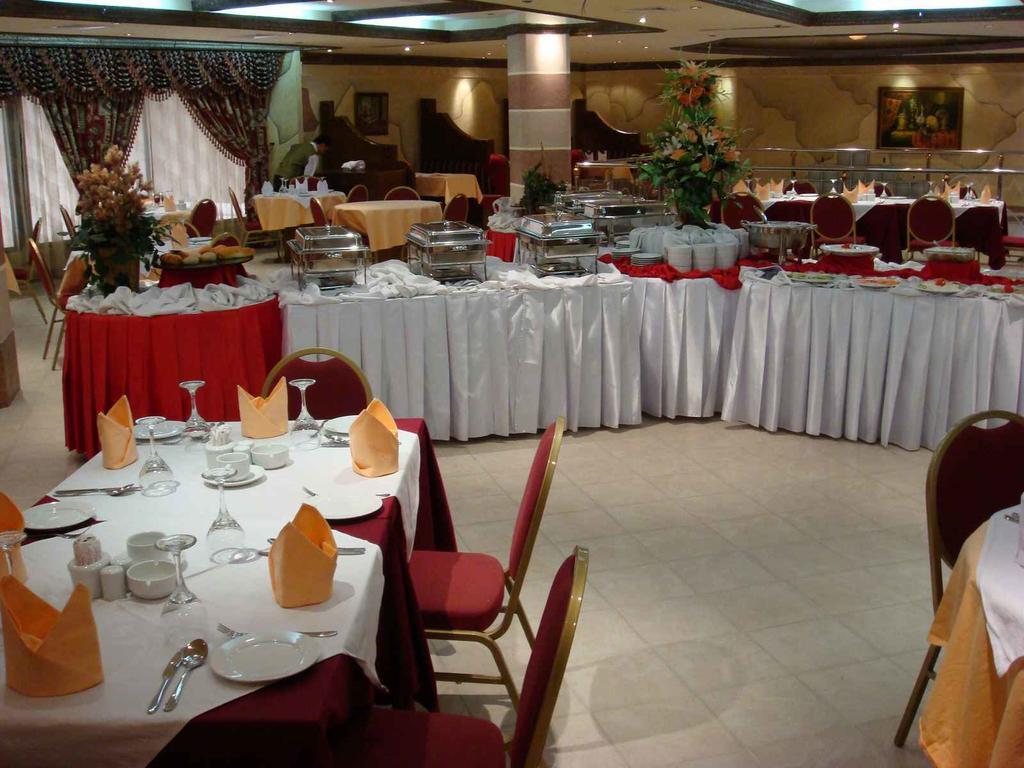 ריאד Hotel Di-Palace מראה חיצוני תמונה