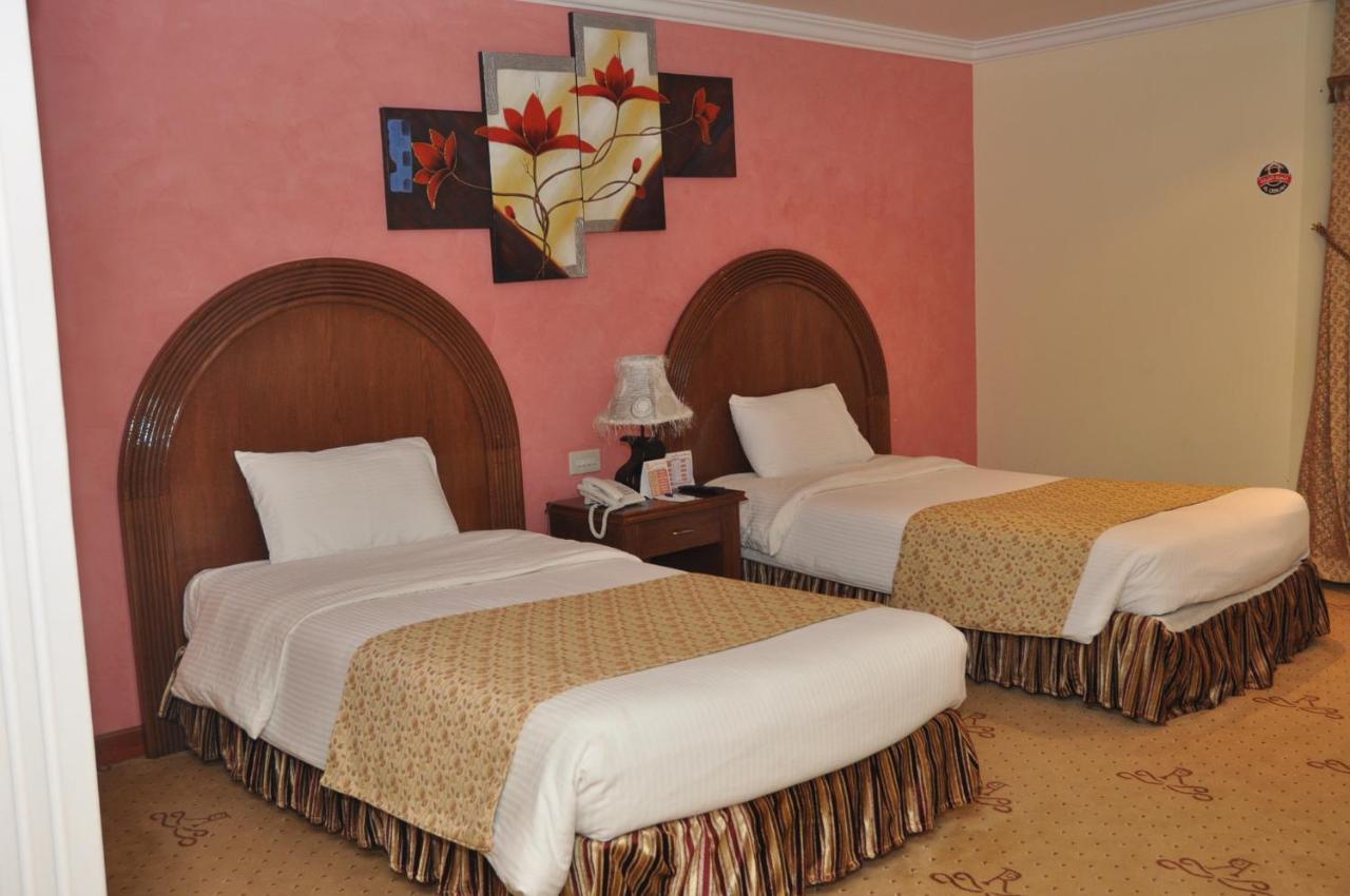ריאד Hotel Di-Palace מראה חיצוני תמונה
