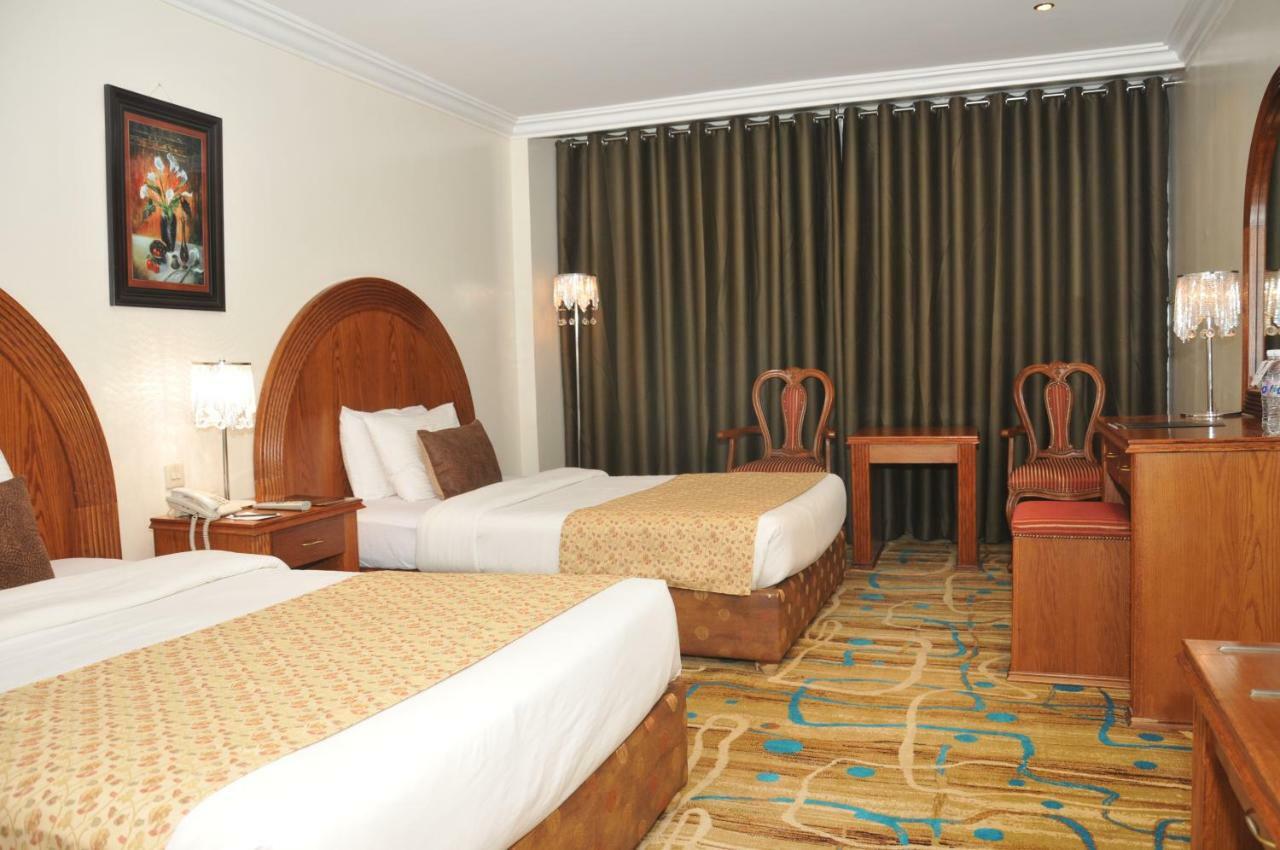 ריאד Hotel Di-Palace מראה חיצוני תמונה